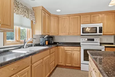 807  Madison Ave, Howards Grove, WI 53083 - Photo 3