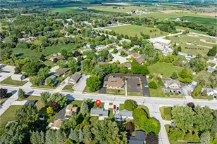 807 Madison Ave, Howards Grove, WI 53083 - Photo 27