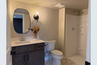 2843  Granite Ct, Sheboygan, WI 53081 - Photo 9
