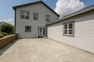 466 Bleeker St, Delafield, WI 53018 - Photo 41