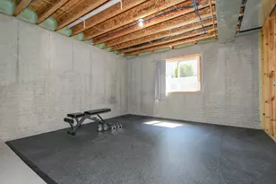 466 Bleeker St, Delafield, WI 53018 - Photo 39