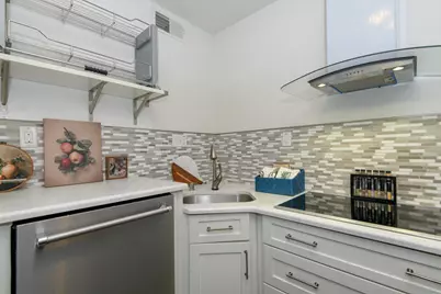 4215 N 100th St #327, Milwaukee, WI 53222 - Photo 9