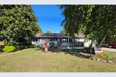 1845  Herman Rd, Manitowoc, WI 54220 - Photo 3
