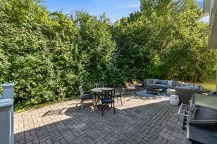 4370 W Carmel Dr, Franklin, WI 53132 - Photo 35
