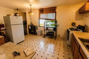 1943 W Kneeland St, Milwaukee, WI 53205 - Photo 3