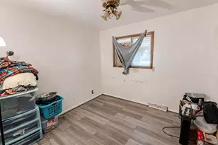 1943 W Kneeland St, Milwaukee, WI 53205 - Photo 5