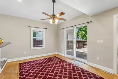 614  Whitewater Ave, Fort Atkinson, WI 53538 - Photo 7