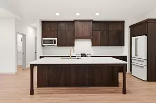 1322 Scotsland Ln, Oconomowoc, WI 53066 - Photo 13
