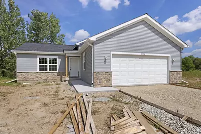 336  Parker Dr, Genoa City, WI 53128 - Photo 1