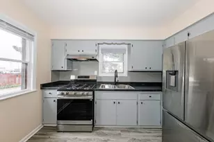 4234 N 29th St, Milwaukee, WI 53216 - Photo 5