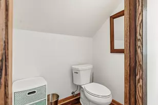 5601 Scenery Dr, Racine, WI 53185 - Photo 29