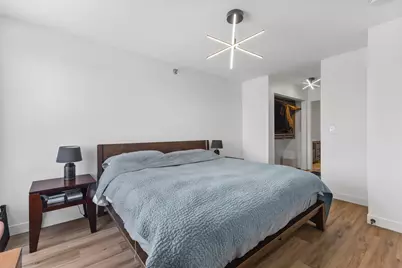 2121 S Kinnickinnic Ave #107, Milwaukee, WI 53207 - Photo 17