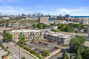 2121 S Kinnickinnic Ave, Milwaukee, WI 53207 - Photo 23