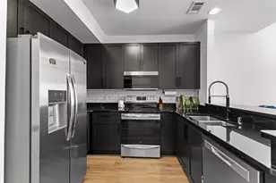 2121 S Kinnickinnic Ave, Milwaukee, WI 53207 - Photo 5
