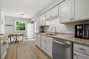 8042 41st Ave, Kenosha, WI 53142 - Photo 9