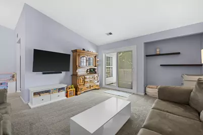 8042  41st Ave #22D, Kenosha, WI 53142 - Photo 3