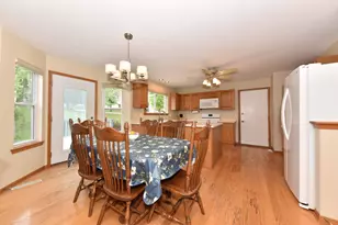 1266 Kennedy Dr, Hartford, WI 53027 - Photo 13