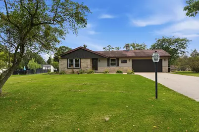 N74W22095  Alta Vista Dr, Lisbon, WI 53089 - Photo 11