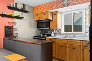 1023 8th St, La Crosse, WI 54601 - Photo 21