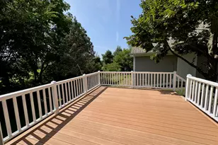 14133 W Linfield Dr, New Berlin, WI 53151 - Photo 7