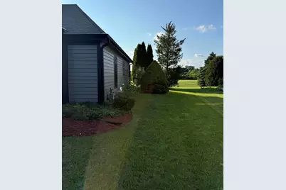 8530 W Woodfield Ct, Franklin, WI 53132 - Photo 1