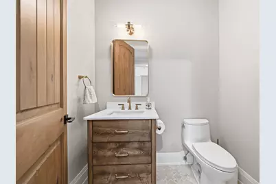 833  Wisconsin St, Lake Geneva, WI 53147 - Photo 21