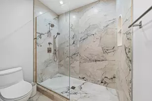 833 Wisconsin St, Lake Geneva, WI 53147 - Photo 37
