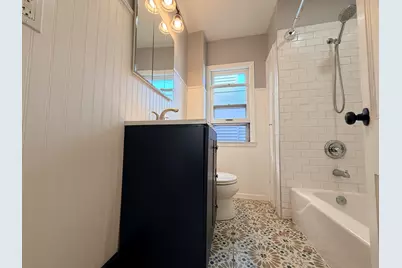 2416 S Burrell St #2418, Milwaukee, WI 53207 - Photo 9