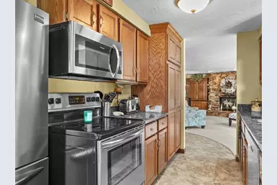 3013  37 St, Two Rivers, WI 54241 - Photo 19