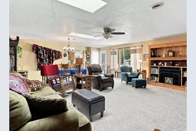 3013  37 St, Two Rivers, WI 54241 - Photo 15