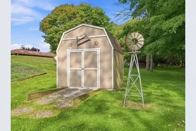 3013  37 St, Two Rivers, WI 54241 - Photo 11