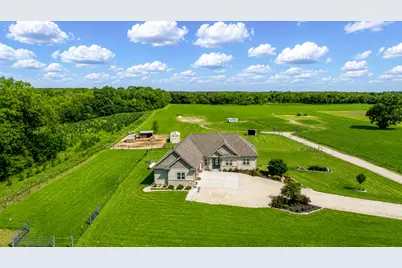S75W35724  Wilton Rd, Eagle, WI 53119 - Photo 1