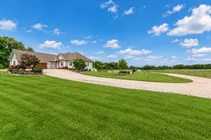 S75W35724 Wilton Rd, Eagle, WI 53119 - Photo 3