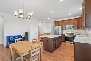 2123 Summerset Dr, Racine, WI 53406 - Photo 17