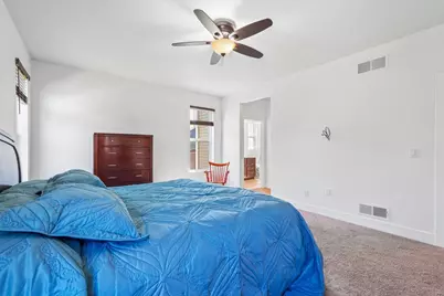 2123  Summerset Dr, Racine, WI 53406 - Photo 21