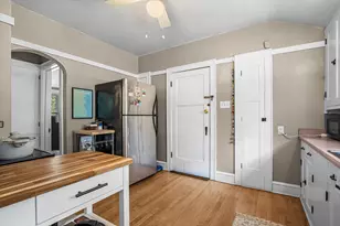 1300 N 70th St, Wauwatosa, WI 53213 - Photo 21