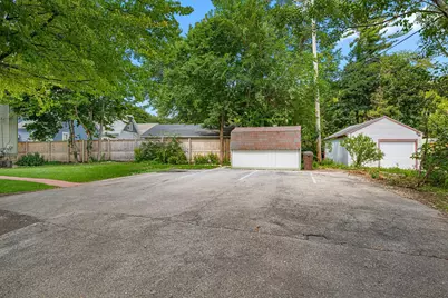 1300 N 70th St #1302, Wauwatosa, WI 53213 - Photo 41