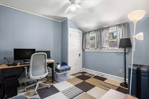1300 N 70th St, Wauwatosa, WI 53213 - Photo 31
