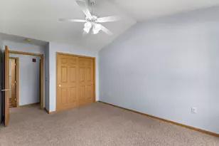 4226 Taylor Harbor -, Racine, WI 53403 - Photo 27