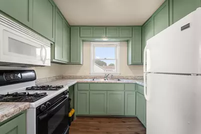 3211 S 68th St, Milwaukee, WI 53219 - Photo 5