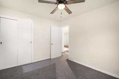 3211 S 68th St, Milwaukee, WI 53219 - Photo 13
