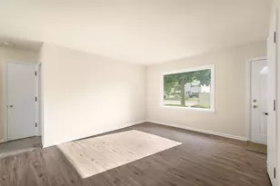 3211 S 68th St, Milwaukee, WI 53219 - Photo 7