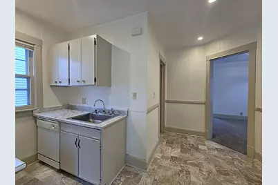 3726 W Dorothy Pl #3726A, Milwaukee, WI 53215 - Photo 3