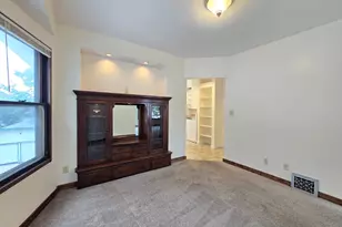 3726 W Dorothy Pl, Milwaukee, WI 53215 - Photo 19