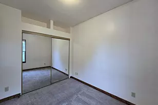 3726 W Dorothy Pl, Milwaukee, WI 53215 - Photo 27