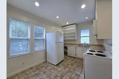 3726 W Dorothy Pl #3726A, Milwaukee, WI 53215 - Photo 17