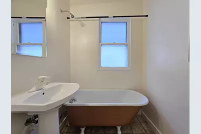3726 W Dorothy Pl #3726A, Milwaukee, WI 53215 - Photo 25