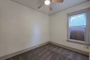 3726 W Dorothy Pl, Milwaukee, WI 53215 - Photo 15