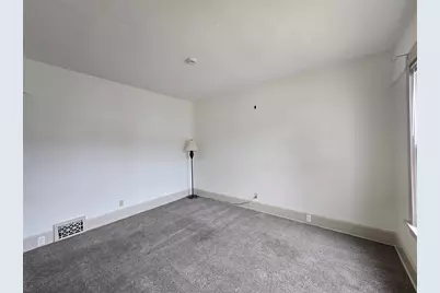 3726 W Dorothy Pl #3726A, Milwaukee, WI 53215 - Photo 11