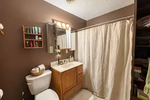 200 Swan St, Genoa, WI 54632 - Photo 17
